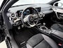Mercedes-Benz A-klasse 160 Business Solution AMG | Night | Widescreen | Stoelverwarming | Sfeerverlichting |