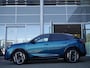 Peugeot E-3008 Launch Edition 325 Dual Motor 73 kWh | 325PK | 4WD | 1350KG Trekgewicht | Panorama dak | Alcantara pakket | 360 ° Camera | FOCAL Hi-Fi | ACC | Matrix LED | Stoelverwarming | Navigatie | Advanced driversystem