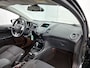 Ford Fiesta 1.0 EcoBoost Titanium Voorzien van Handgas en Bedrijfsrem