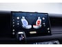 Land Rover Defender 110 2.0 P300e 110 X-Dynamic HSE | 22 inch | Trekhaak | Head-Up | Cold Climate |