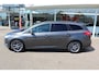Ford Focus Wagon 1.0 Lease Edition , 125pk Airco , Cruise, Trekhaak ,Stoel,Stuur en Voorruitverwarming LM velgen , Bluetooth , Navigatie