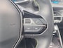 Peugeot 2008 1.2 PureTech GT | Panoramisch Schuif-kanteldak | Adaptive Cruise Control | Camera | Apple CarPlay/ Android Auto