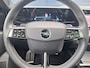 Opel Astra 1.2 Turbo Ultimate | 360 Vision | AGR Stoelen | Panoramisch Schuif-kanteldak | Stoel -en Stuurverwarming | Afneembare Trekhaak |