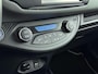 Toyota Yaris 1.5 Hybrid Design | Camera | Cruise control | Lm-wielen |