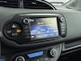 Toyota Yaris 1.5 Hybrid Design | Camera | Cruise control | Lm-wielen |