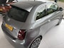 Fiat 500 La Prima by bocelli 42 kWh full option Achteruitrijcamera - Airco - Apple carplay - Navigatie - Parkeersensoren - Panorama dak - Stoelverwarming - Cruise control - Dodehoek detector - Elektrische ramen - Led verlichting - Bluetoot - Keyless start - Stuur leder - Stuur multifunctioneel - Licht metalen velgen 17 inch