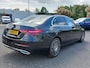Mercedes-Benz C-klasse 180 170pk Automaat Luxury Line | Origineel NL | Navi | Apple Carplay+Android Auto | Leder+Stoelverwarming+Elek.Verstel | Panorama Schuifdak | Pdc V+A+Assist+360 Camera | 18''lm