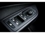 Volkswagen Golf 8 1.0 TSI Golf | Digitaal instrumentenpaneel | Keyless | DAB | Clima | Cruise | | Pdc V/A | Apple Carplay/Android | Bluetooth | Led | 16 inch lmv | Stoel en stuur verwarming |
