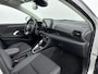 Toyota Yaris 1.5 Hybrid Dynamic | Panoramadak | Dodehoek detectie | Parkeersensoren voor/achter | Stoel-/stuurverwarming | Head-up display | Navigatie | Apple Carplay / Android Auto
