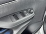 Toyota Yaris 1.5 Hybrid Dynamic | Panoramadak | Dodehoek detectie | Parkeersensoren voor/achter | Stoel-/stuurverwarming | Head-up display | Navigatie | Apple Carplay / Android Auto