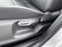 Toyota Yaris 1.5 Hybrid Dynamic | Panoramadak | Dodehoek detectie | Parkeersensoren voor/achter | Stoel-/stuurverwarming | Head-up display | Navigatie | Apple Carplay / Android Auto