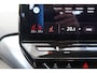 Volkswagen ID.4 170pk Pure 52 kWh | SoH 92% | Stoel/Stuurverwarming | Verwarmbare Voorruit | 19" Velgen