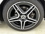 Mercedes-Benz B-klasse 200 Business Solution AMG | Panoramadak | Achteruitrijcamera | Multibeam Koplampen | Nightpakket | Inclusief 24 maanden MB Certified garantie voor Europa.