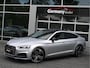 Audi A5 Sportback 40Tfsi S-Line 190pk Black optic Pano B&O Virtual RS-stuur Tr.Haak El.Zetels