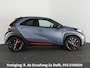 Toyota Aygo X 1.0 VVT-i S-CVT Undercover Jun Takahashi | JBL-Audio | Stoelverwarming | Parkeersensoren voor & achter |