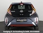 Toyota Aygo X 1.0 VVT-i S-CVT Undercover Jun Takahashi | JBL-Audio | Stoelverwarming | Parkeersensoren voor & achter |