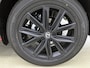 Lexus LBX 35th Edition | Bi-Tone Premium Metallic | 18" Mat Zwarte Velgen | Dark Rose Interieur |