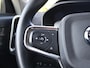 Volvo XC40 1.5 T4 211 pk Plug-in hybrid Ultimate Dark | Trekhaak | Camera | ACC | Harman Kardon | Bestuurdersstoel met Geheugen | Carplay | Elektrische Klep | Stoel + Stuurverwarming |