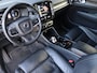 Volvo XC40 1.5 T4 211 pk Plug-in hybrid Ultimate Dark | Trekhaak | Camera | ACC | Harman Kardon | Bestuurdersstoel met Geheugen | Carplay | Elektrische Klep | Stoel + Stuurverwarming |