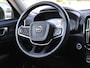 Volvo XC40 1.5 T4 211 pk Plug-in hybrid Ultimate Dark | Trekhaak | Camera | ACC | Harman Kardon | Bestuurdersstoel met Geheugen | Carplay | Elektrische Klep | Stoel + Stuurverwarming |
