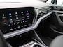 Volkswagen Touareg 3.0 TSi eHybrid 4MOTION R Edition 467PK Aut. matrix led, trekhaak, panoramadak, 360gr. camera, leder, luchtvering, keyless, stuur-stoelverwarming, Dynaudio, head-up display, 22" lichtmetaal