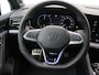 Volkswagen Touareg 3.0 TSi eHybrid 4MOTION R Edition 467PK Aut. matrix led, trekhaak, panoramadak, 360gr. camera, leder, luchtvering, keyless, stuur-stoelverwarming, Dynaudio, head-up display, 22" lichtmetaal
