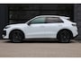 Volkswagen T-Roc 1.5 eTsi R-Line First Edition | NIEUW MODEL | BTW | CAMERA | ACC | STUURVERWARMING |