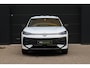 Volkswagen T-Roc 1.5 eTsi R-Line First Edition | NIEUW MODEL | BTW | CAMERA | ACC | STUURVERWARMING |