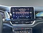 Volkswagen T-Roc 1.5 150pk TSI R-Line Keyless entry & go | Adaptive Cruise Control | Achteruitrijcamera (Rear View)