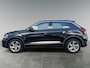Volkswagen T-Roc 1.5 150pk TSI R-Line Keyless entry & go | Adaptive Cruise Control | Achteruitrijcamera (Rear View)