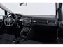 Volkswagen Touran 1.8 TSI Highline Business R-Line 7p | Trekhaak | Panoramadak | 180 PK | Dealer Ond. | CarPlay | Stoelverwarming