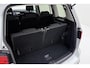 Volkswagen Touran 1.8 TSI Highline Business R-Line 7p | Trekhaak | Panoramadak | 180 PK | Dealer Ond. | CarPlay | Stoelverwarming