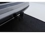 Volkswagen Touran 1.8 TSI Highline Business R-Line 7p | Trekhaak | Panoramadak | 180 PK | Dealer Ond. | CarPlay | Stoelverwarming