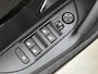 Peugeot 2008 SUV Business Hybrid 110pk Automaat | DEMO | Navigatie | Achteruitrijcamera | Climate Control | Cruise Control | Parkeersensoren | Led koplampen | Elektrisch inklapbare spiegels | Apple Carplay / Android Auto | Bluetooth | DAB+ radio | Automatisch dimlicht | Regensensor | Donker getint glas | Multifunctioneel lederen stuurwiel |