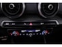 Audi Q2 35 TFSI S Edition | Apple/Android Play | Adpative Cruise | Camera | Matrix LED | Sfeerverlichting | Comfort-pakket plus | Assistentie pakket Parking |