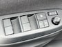 Toyota Yaris Cross 1.5 Hybrid 115 Dynamic | Oostendorp 50 jarig jubileum editie | Night sky black metallic | Nieuw uit voorraad leverbaar |