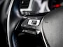 Volkswagen Golf 1.0 TSI Highline Business R | R-Line | Navigatie | Stoelverwarming | Climate Control | Adaptieve Cruise Control | ErgoActive Comfort Stoelen | Massage | Parkeersensoren | R-Line | Privacy Glas | 17'' Lichtmetalen Velgen |