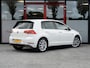 Volkswagen Golf 1.0 TSI Highline Business R | Navigatie | Stoelverwarming | Climate Control | Adaptieve Cruise Control | ErgoActive Comfort Stoelen | Massage | Parkeersensoren | R-Line | Privacy Glas | 17'' Lichtmetalen Velgen |