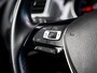 Volkswagen Golf 1.0 TSI Highline Business R | R-Line | Navigatie | Stoelverwarming | Climate Control | Adaptieve Cruise Control | ErgoActive Comfort Stoelen | Massage | Parkeersensoren | R-Line | Privacy Glas | 17'' Lichtmetalen Velgen |