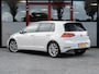Volkswagen Golf 1.0 TSI Highline Business R | Navigatie | Stoelverwarming | Climate Control | Adaptieve Cruise Control | ErgoActive Comfort Stoelen | Massage | Parkeersensoren | R-Line | Privacy Glas | 17'' Lichtmetalen Velgen |