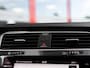 Volkswagen Golf 1.0 TSI Highline Business R | Navigatie | Stoelverwarming | Climate Control | Adaptieve Cruise Control | ErgoActive Comfort Stoelen | Massage | Parkeersensoren | R-Line | Privacy Glas | 17'' Lichtmetalen Velgen |