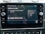 Volkswagen Golf 1.0 TSI Highline Business R | R-Line | Navigatie | Stoelverwarming | Climate Control | Adaptieve Cruise Control | ErgoActive Comfort Stoelen | Massage | Parkeersensoren | R-Line | Privacy Glas | 17'' Lichtmetalen Velgen |