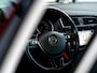 Volkswagen Golf 1.0 TSI Highline Business R | R-Line | Navigatie | Stoelverwarming | Climate Control | Adaptieve Cruise Control | ErgoActive Comfort Stoelen | Massage | Parkeersensoren | R-Line | Privacy Glas | 17'' Lichtmetalen Velgen |
