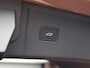 Lynk & Co 08 1.5 More / Panoramadak / 360 Camera / Harman Kardon audio / Massage + Ventilatie voorstoelen / Stuur+Voorstoelen+Achterbank Verwarmd / 21-Inch /