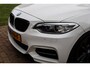BMW 2-Serie Coupé M235i High Executive | M-pakket | Panorama | HANGESCHAKELD | H&K | Apple Carplay | Stoelverwarming | Historie |