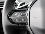Peugeot 3008 1.2 110pk Turbo Automaat Allure Climate control Adaptive cruise control Achteruitrijd camera Parkeersensoren Verwarmde voorstoelen LED Navigatie Apple Carplay/ Android Auto