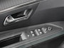 Peugeot 3008 1.2 110pk Turbo Automaat Allure Climate control Adaptive cruise control Achteruitrijd camera Parkeersensoren Verwarmde voorstoelen LED Navigatie Apple Carplay/ Android Auto