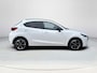 Mazda 2 1.5 e-SkyActiv-G 90 Homura Aka | Achteruitrijcamera | Stoel/stuurverwarming | Apple Carplay/Android Auto | Climate control | Lichtmetalen velgen | Half Leder |