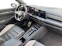 Volkswagen Golf 1.4 eHybrid GTE | 1e eigenaar | Dealer onderhouden! | Panoramdak | Head-up Display | Dealeronderhouden | Stoelverwarming en ventilatie voorzijde | IQ koplampen | 12 maanden garantie!