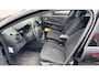 Renault Clio 0.9 TCe Limited | Navi | 16"LMV | Airco | Privacy Glass | DAB |